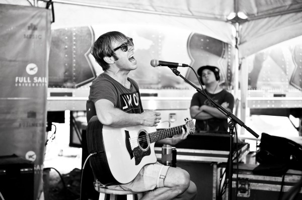 Van’s Acoustic Basement Tour 02.22.13 The Wonder Bar, Asbury Park