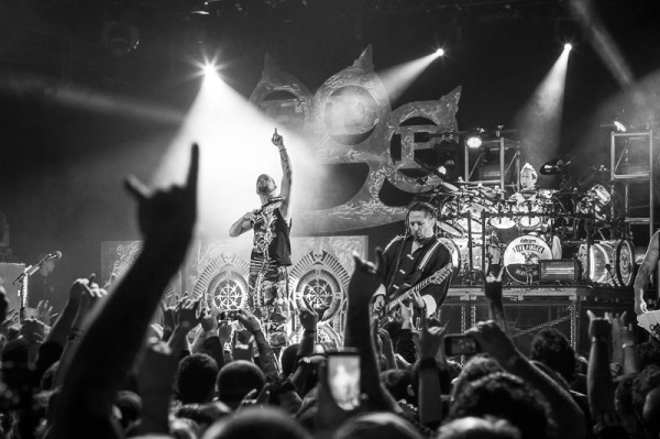 Five Finger Death Punch 10.12.13 Best Buy Theater