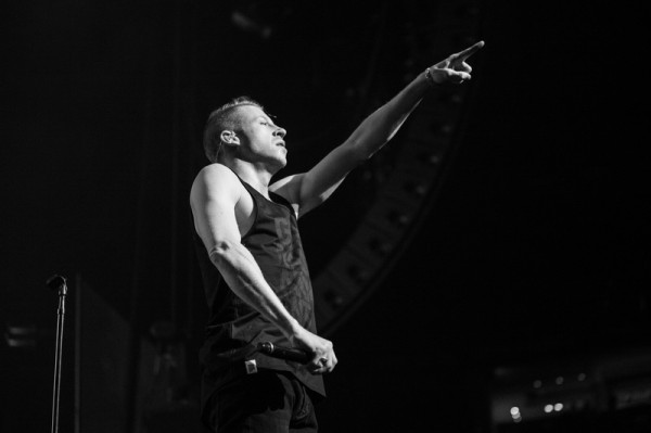 Macklemore & Ryan Lewis 11.9.13 First Niagara Center – Buffalo, NY