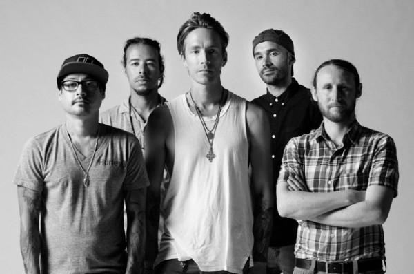 Help Incubus Raise Money For the Philippines