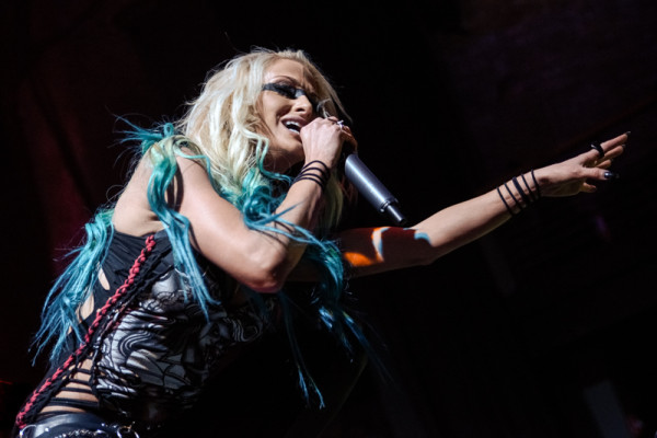 Butcher Babies 1.19.14 The Paramount – Huntington, NY