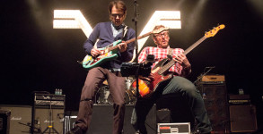 Weezer by Ester Segretto