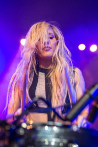 Ellie Goulding Waster-11