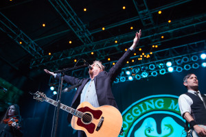 Flogging Molly-11