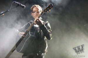 imagine-dragons-at-izod-center-20