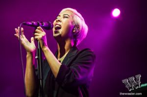 imagine-dragons-at-izod-center-21