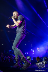 imagine-dragons-at-izod-center-35