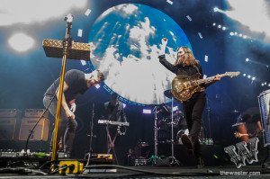 imagine-dragons-at-izod-center-57