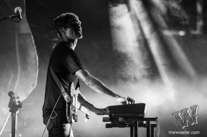 imagine-dragons-at-izod-center-6