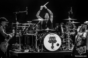 35-IMG_0765_Buckcherry-5_13_14-Gramercy_Russo_W