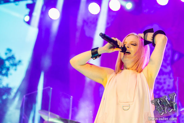 Garbage Share New Video for ‘Magnetized’