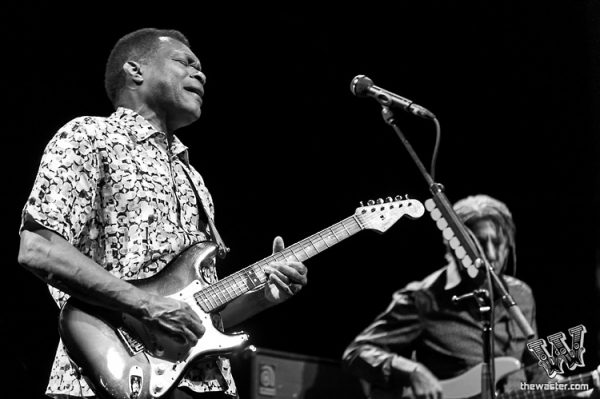 Robert Cray Band 6.2.17 Keswick Theatre