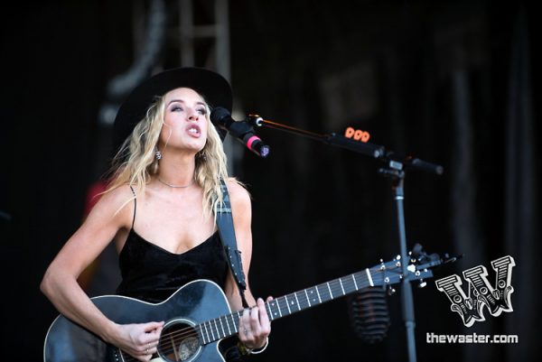 ZZ Ward Announces 2018 Headlining Tour