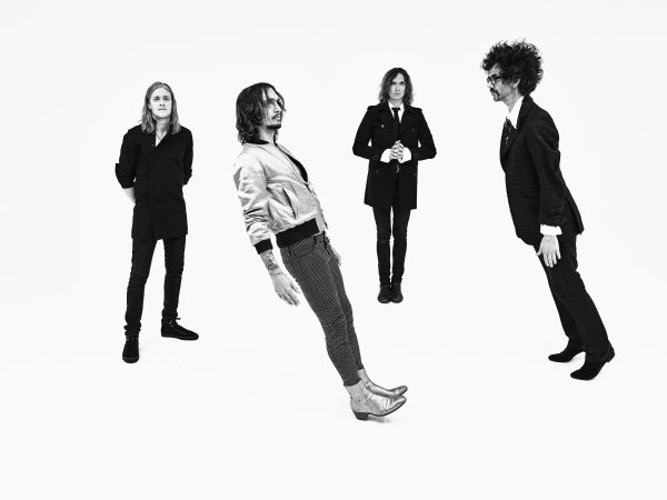 The Darkness ‘Behaving Dishonorably’