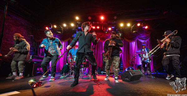 Robin Thicke + The Soul Rebels 4.1.22 Brooklyn Bowl